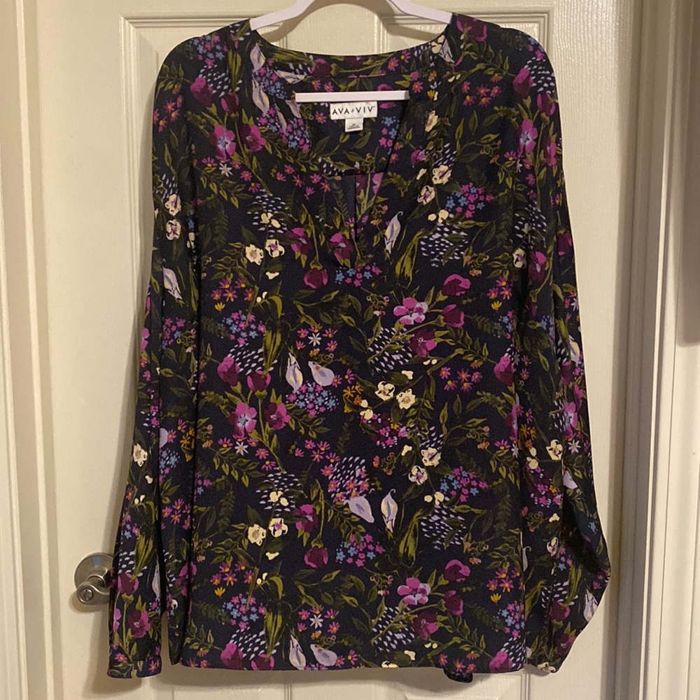 Ava & Viv navy floral top, 3X